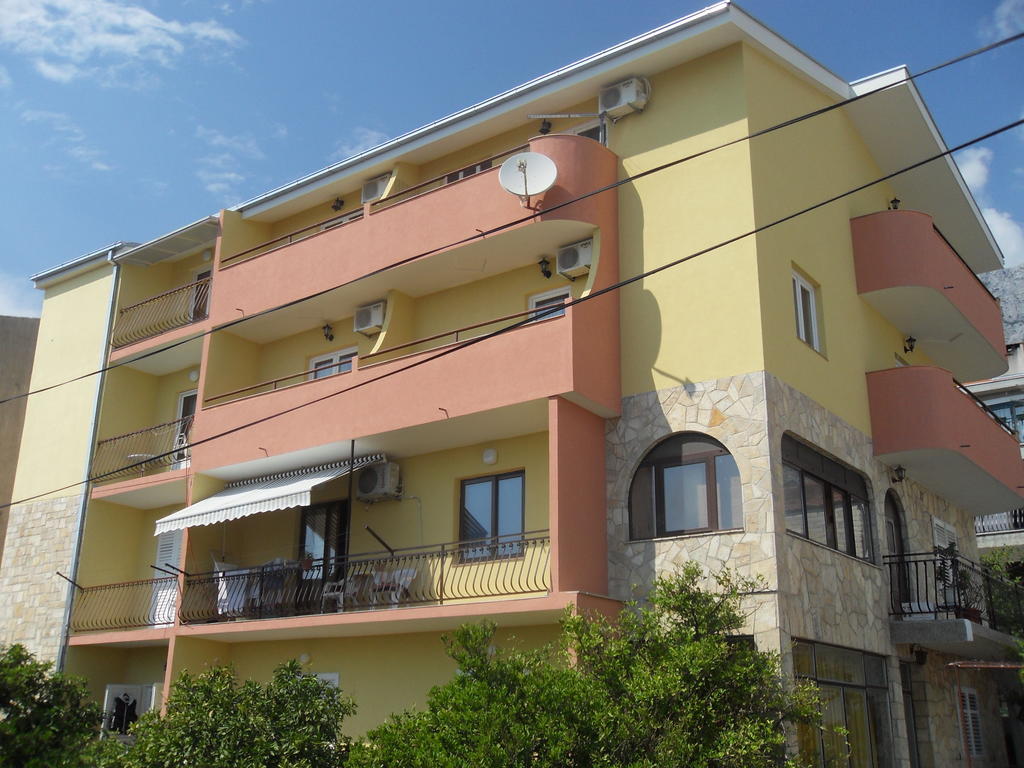 Apartament Mia *